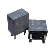 2Pcs 13502752 (2752) for GM SLS SRX CTS ATS 12VDC 30A 4 Pin Relay Fuse Box Denso