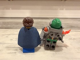 LEGO NEXO KNIGHTS: Infernox Captures the Queen (70325)