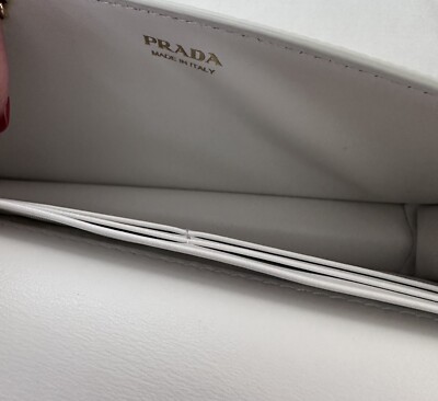 Prada White Saffiano Cuir Leather Chain Wallet Crossbody Bag Prada White Saffiano Cuir Leather Chain Wallet Crossbody Bag