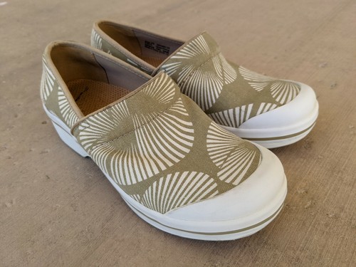 canvas nursing shoes