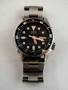 seiko dive watch 38mm
