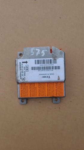 Mercedes Sensor  Airbagsteuergerät Steuergerät 0018202126 (575)