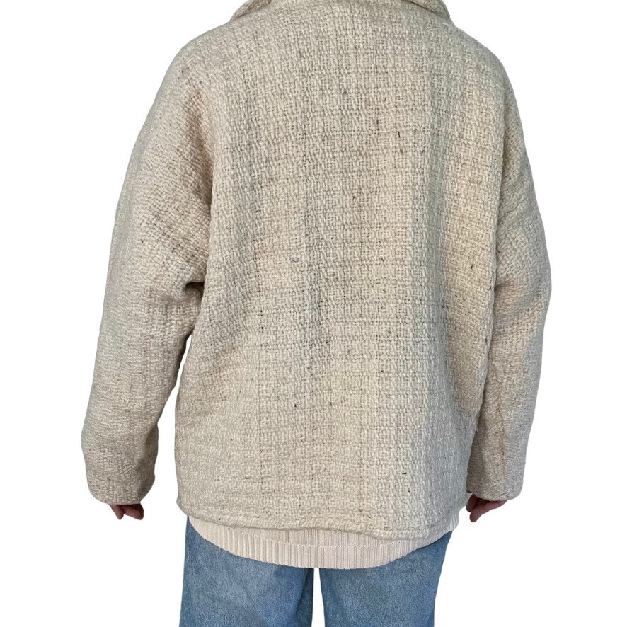 Vintage Womens Hand Knit Ecuador White Chunky Wool Fisherman Vintage Womens Hand Knit Ecuador White Chunky Wool Fisherman