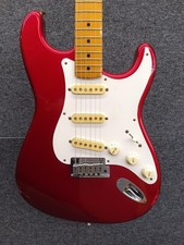 Guitarra eléctrica FENDER ST57-500/480
