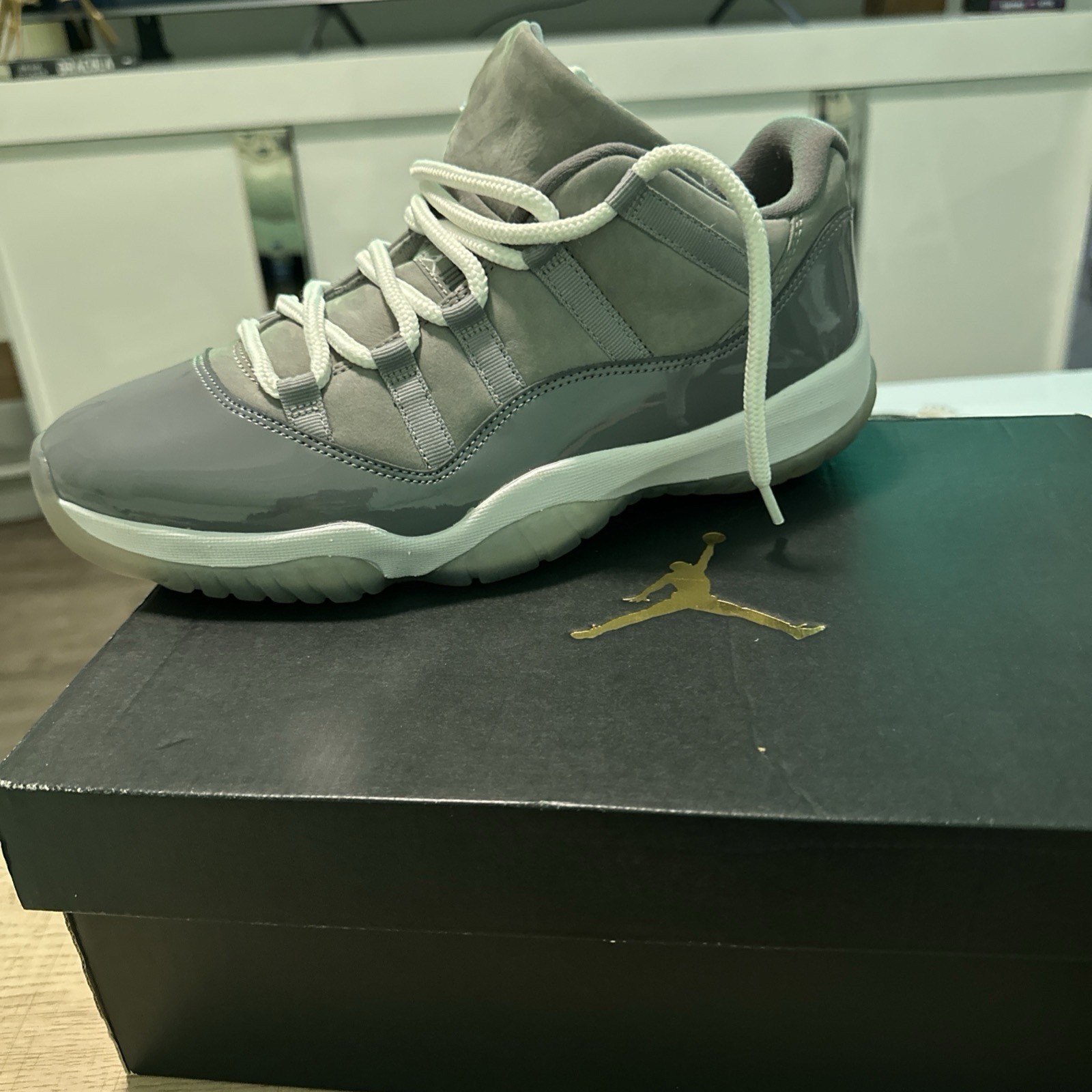 SAOLA Scarpe sneakers basse Air Jordan 11 retrò taglia 11 US