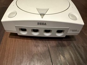 SEGA Dreamcast Console w/Controller & Power Cable -TESTED & WORKING VG Condition