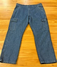 Men's Dark Blue Cargo Jeans - ACTUAL 36"x30" - Wrangler - Relaxed Fit - Bootcut