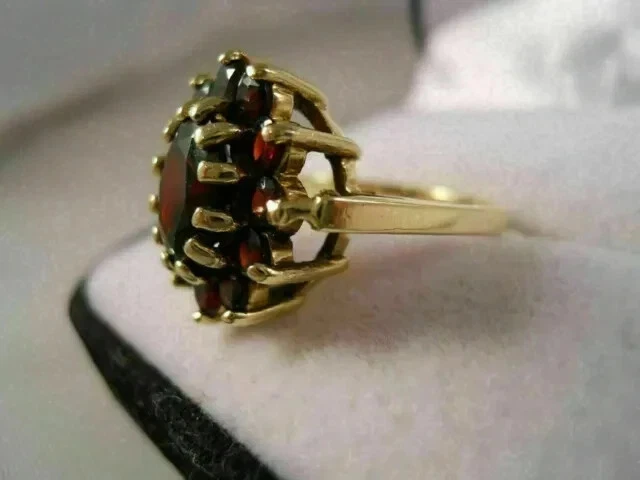 3.20Ct Oval Cut Red Garnet Cluster Engagement Ring 14K Yellow Gold Plated Silver - Image 3 of 4