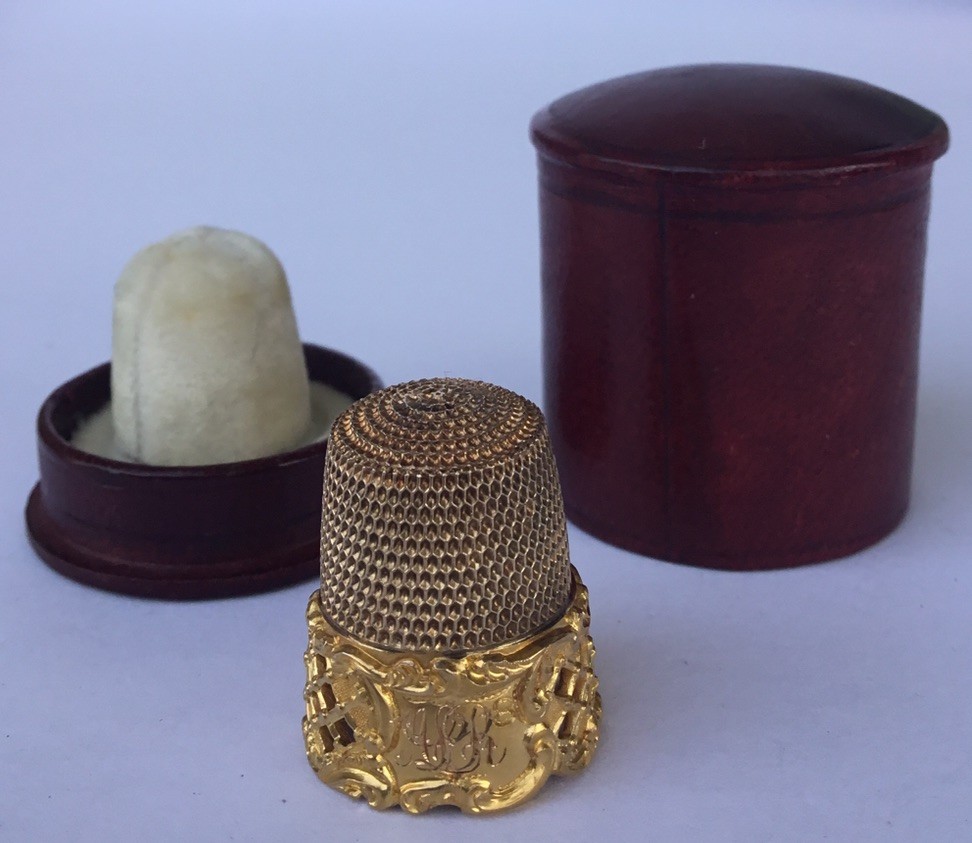Victorian 14k Yellow Gold #8 Simons Filagree THIMBLE Original Box