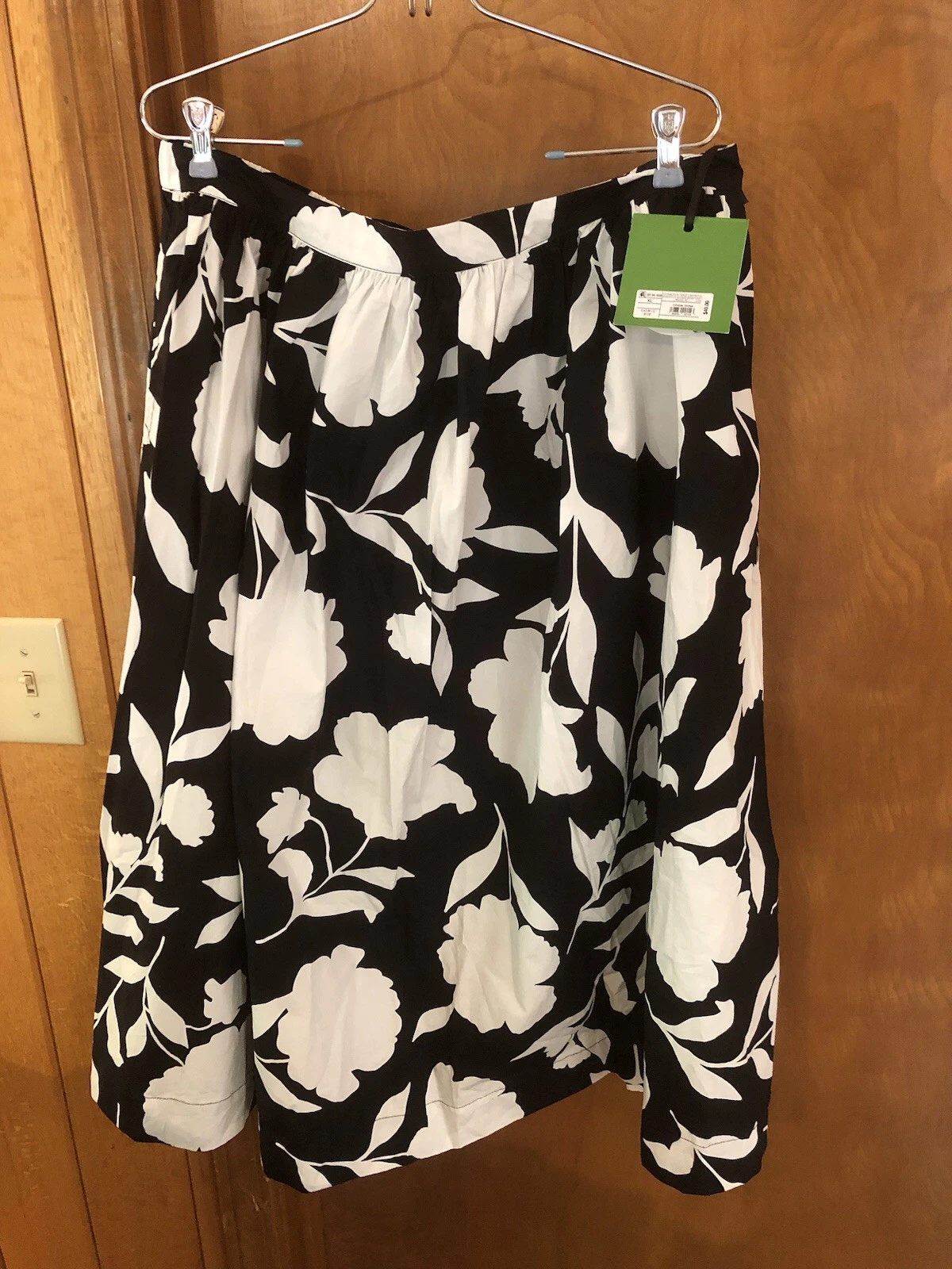 Gonna midi Kate Spade nera e panna floreale con top abbinato media nuova con etichetta SET