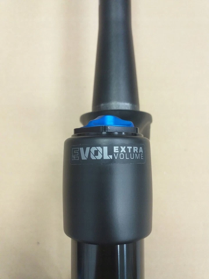 FOX 36 Float Performance Series 27.5+ Fork – 140 mm Travel – GRIP Damper – Boost - Image 4 of 4