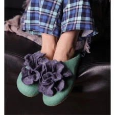 Women's Kyrgyz Felt Slippers Flower 100% Merino Wool Handmade Comfy US 5-12