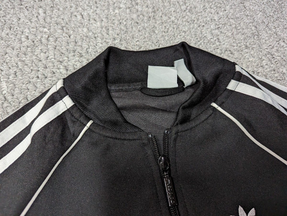 ADIDAS Originals Pakaian Women's Black 3 Stripes Full Zip ADIDAS Originals Pakaian Women's Black 3 Stripes Full Zip