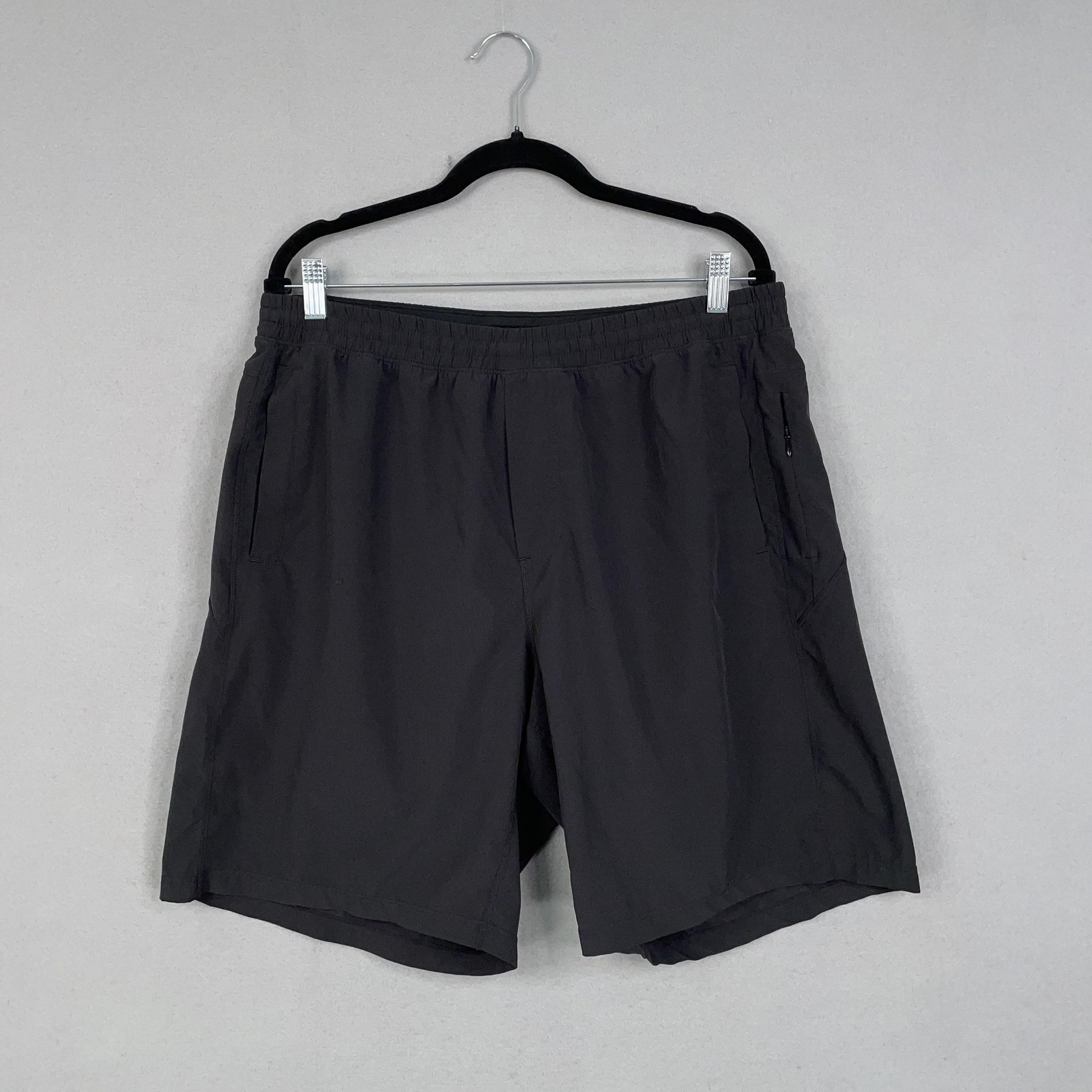 Birddogs Shorts Mens 2XL Long Black Boom Lined Athletic Stretch Hybrid Trunks