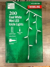Home Accents 200 Count Cool White Mini Twinkling LED Icicle Lights 17.6 Ft New