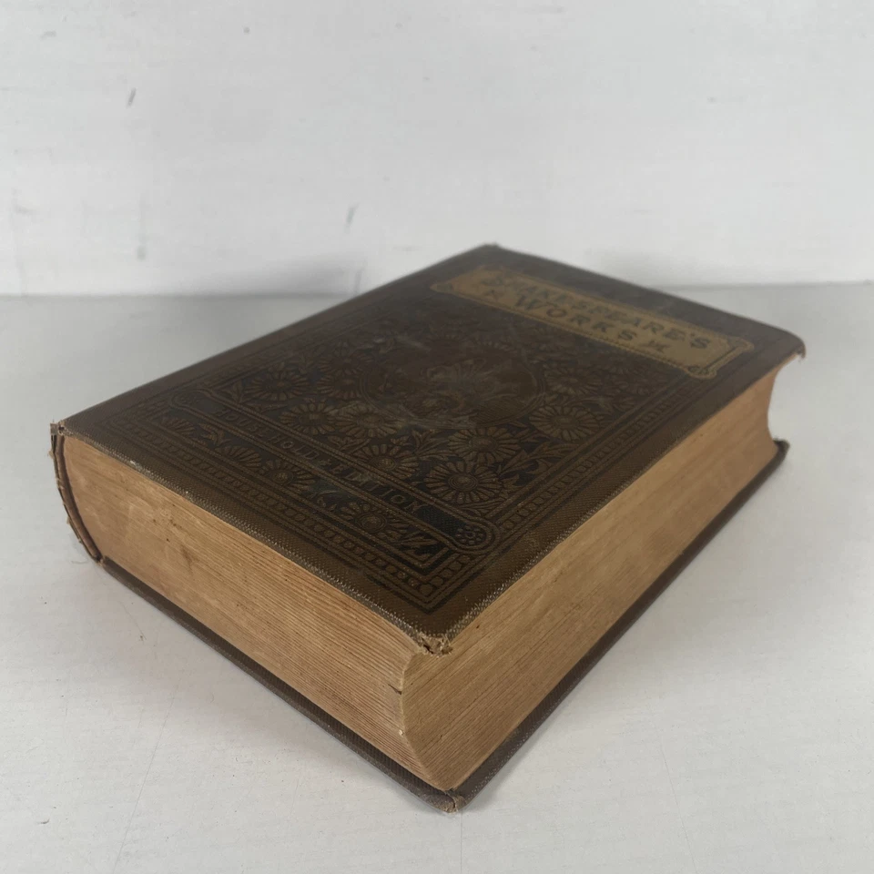 ANTIQUE 1884 FAMILY EDITION The Complete Works of William Shakespeare - Image 2 of 4