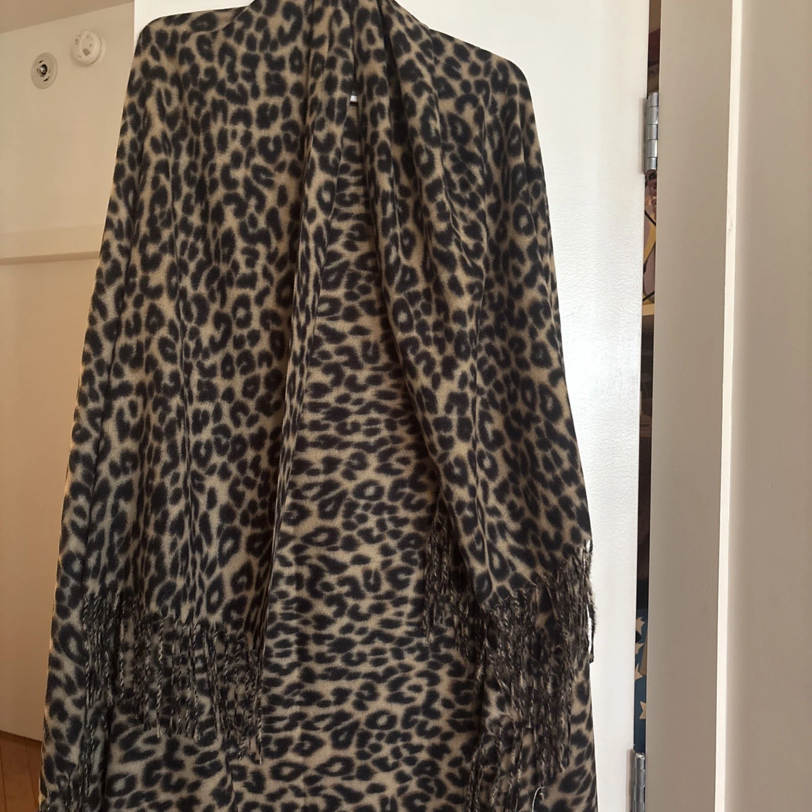 Steve Madden Tan Soft Leopard Print Fringed Large Scarf One Size With Tags