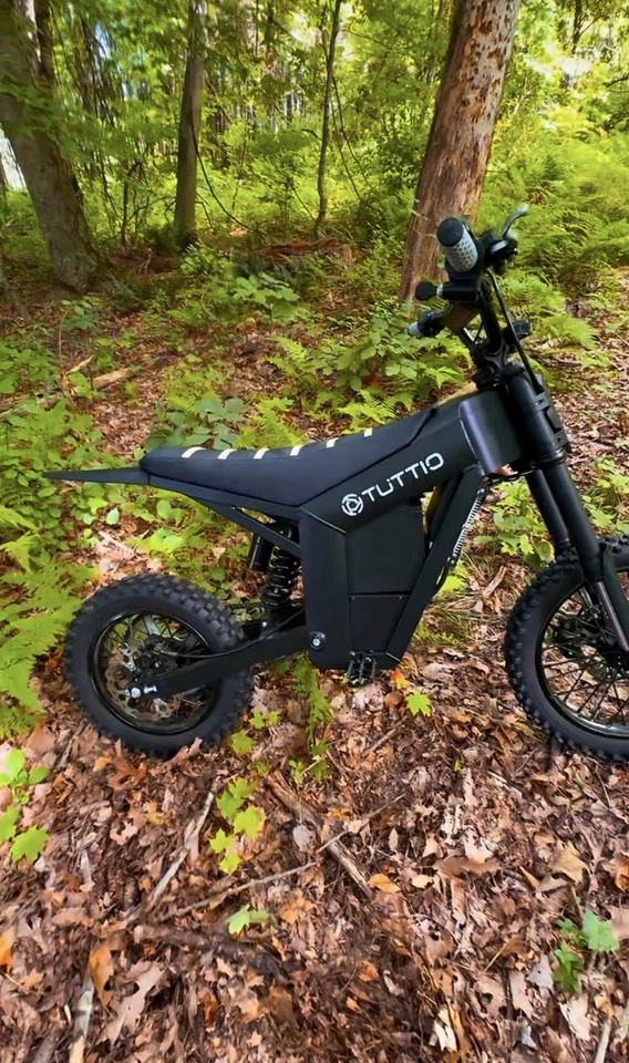 Черно-белая подошва Tuttio 01 48 В 21 Ач только 300 миль на ней - Изображение 4 из 4