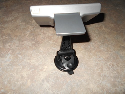 Garmin nuvi 650 Personal Travel Assistant - Picture 2 of 13