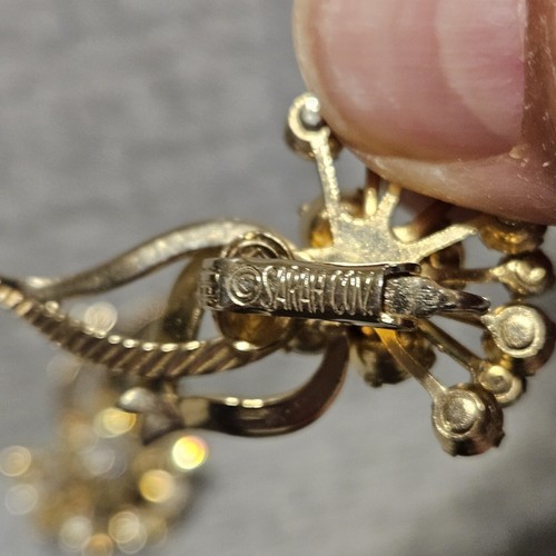 Vintage Sarah Coventry Goldtone Costume Clip On Earrings w/ yellow & clear stone - Picture 2 of 6