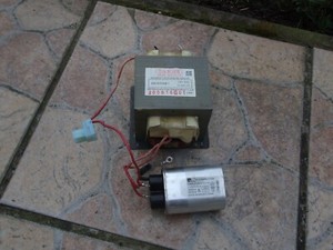 Ersatzteil  Travo Hochspannungstransformator Mikrowelle Panasonic