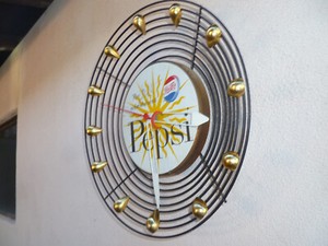 Vintage Pepsi wall clock The light Refreshment Holzer Display advertiseing sign