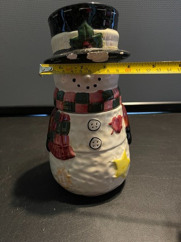 Handmade Candle in SNOWMAN COOKIE JAR Hermitage Pottery PRE-OWNED USED DAMAGED - Picture 3 of 11