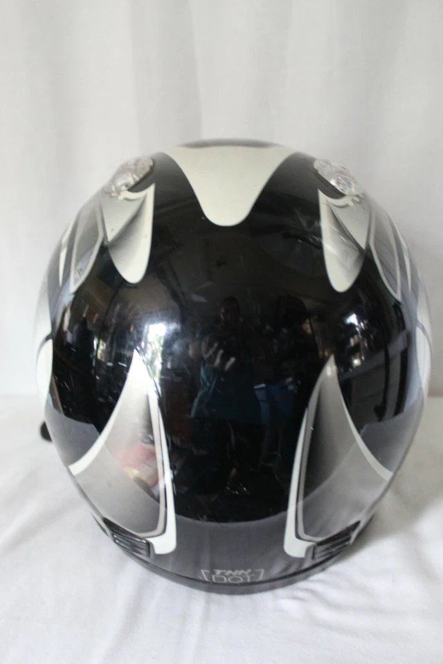 CASCO THH DISEÑO BERIK PARA HOMBRE XS NEGRO/GRIS CARA COMPLETA ESCUDO ABATIBLE PUNTO APROBADO Foto 3 de 4