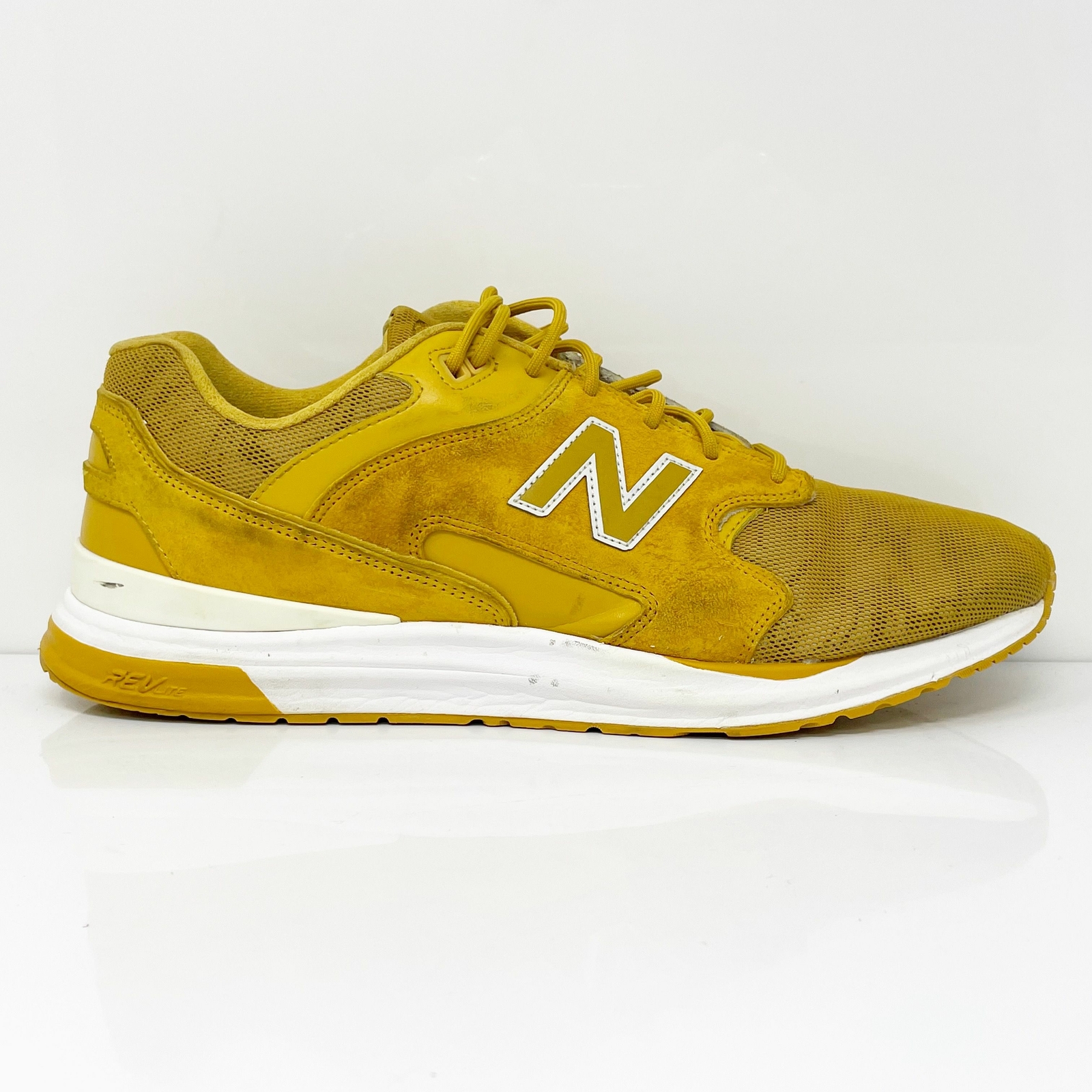 Size 13 - New Balance 1550 Quake for 
