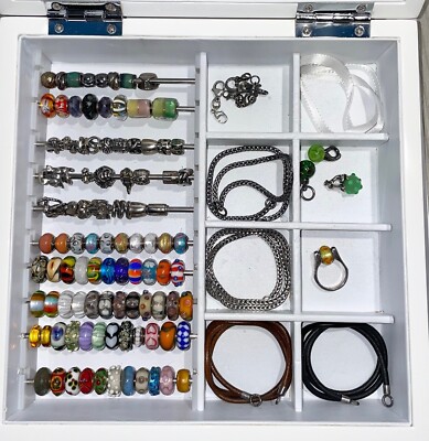 Mixed set of 86 authentic Trollbeads & 16 Cedora and 925 Beads