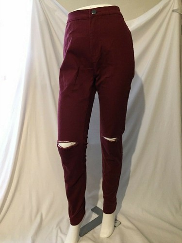Forever 21 NWT burgundy ripped jeans 