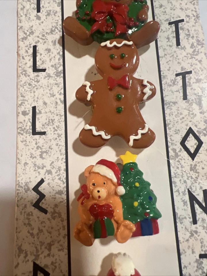 Vtg 90s Killer Button Covers Holiday Christmas Winter Gingerbread Man. New - Image 3 of 4