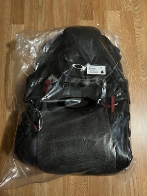 Buy Oakley Men's Kitchen Sink Backpack One Size - Stealthblack