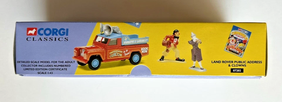 CORGI CLASSICS CHIPPERFIELDS CIRCUS LAND ROVER PUBLIC ADDRESS AND CLOWNS NIB - Image 4 of 4