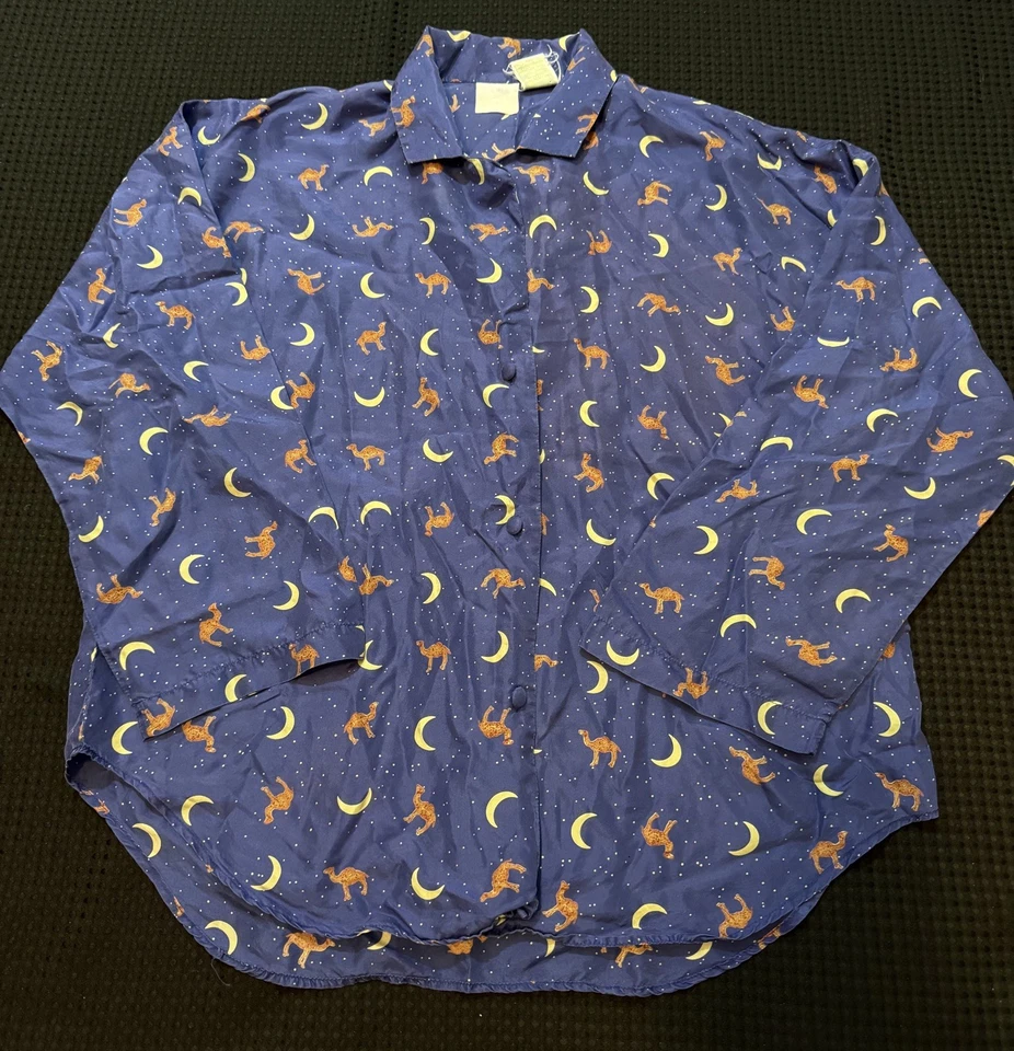 Vintage 1993 Camel Tobacco Promotional Silk Pajama Nightshirt With Shorts  - Image 3 of 4