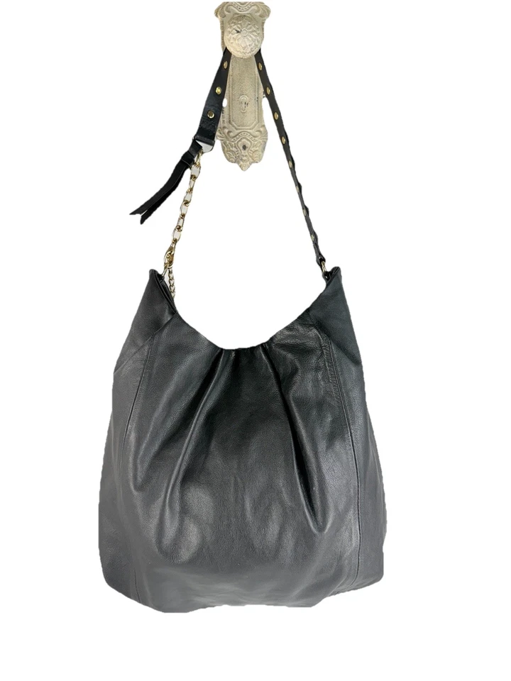 Guess luxury leather hobo - Image 2 of 4