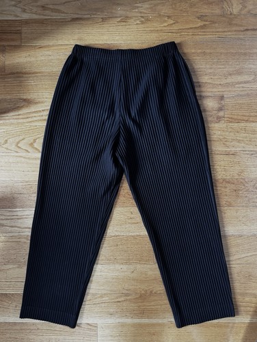 Issey Miyake Men, Issey Miyake Homme Plissé Pants (Black) Size 3