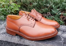 Tricker's 7060G derby shoes.Size UK 10 / US 11.Fitting 6. No Customs Fees to USA