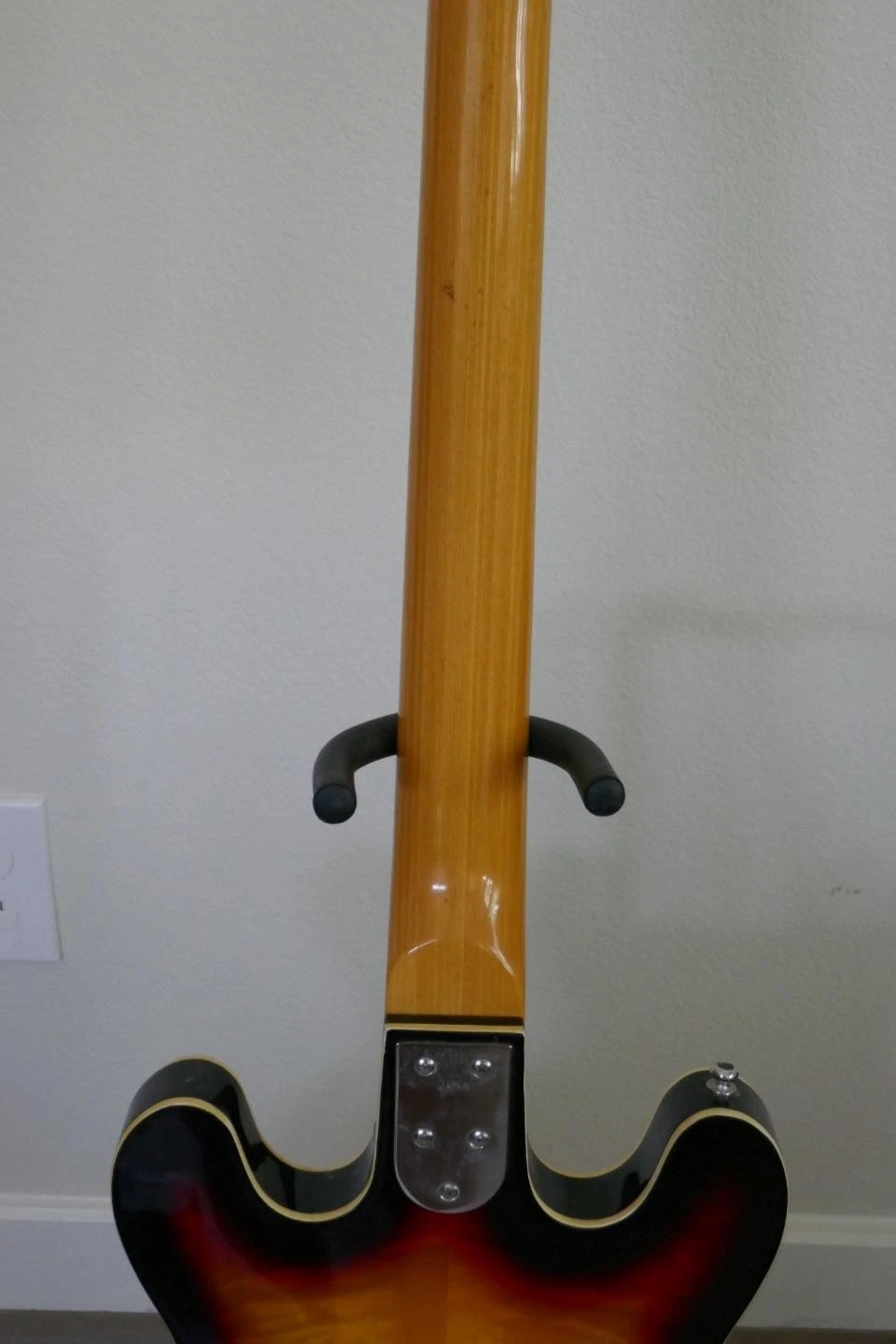 Picture 11 of 24