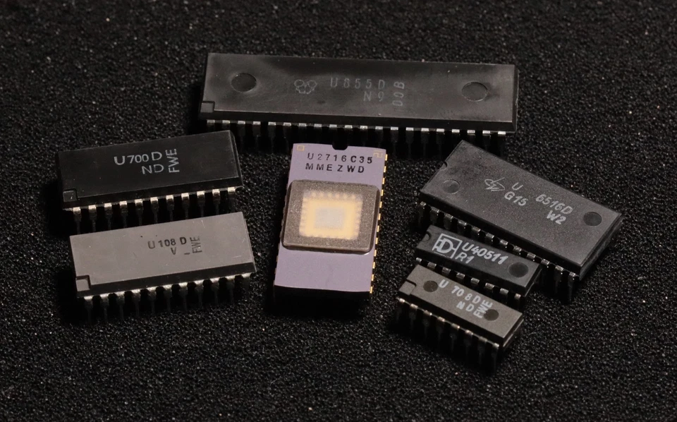 1x RFT HFO U4050D U40511 U855D U8560D U857D NOS