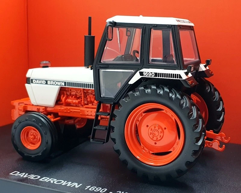 Universal Hobbies 1/32 Scale UH6754 - Case David Brown 1690 2WD - White/Orange - Image 2 of 4