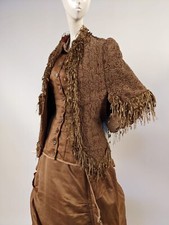 VICTORIAN TEXTURED FLORAL FOLIAGE BUSTLE BACK CAPE W CHENILLE FRINGE EDGES