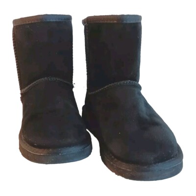 Lam Size Black Suede Snow Boots w/Faux Fur Lining