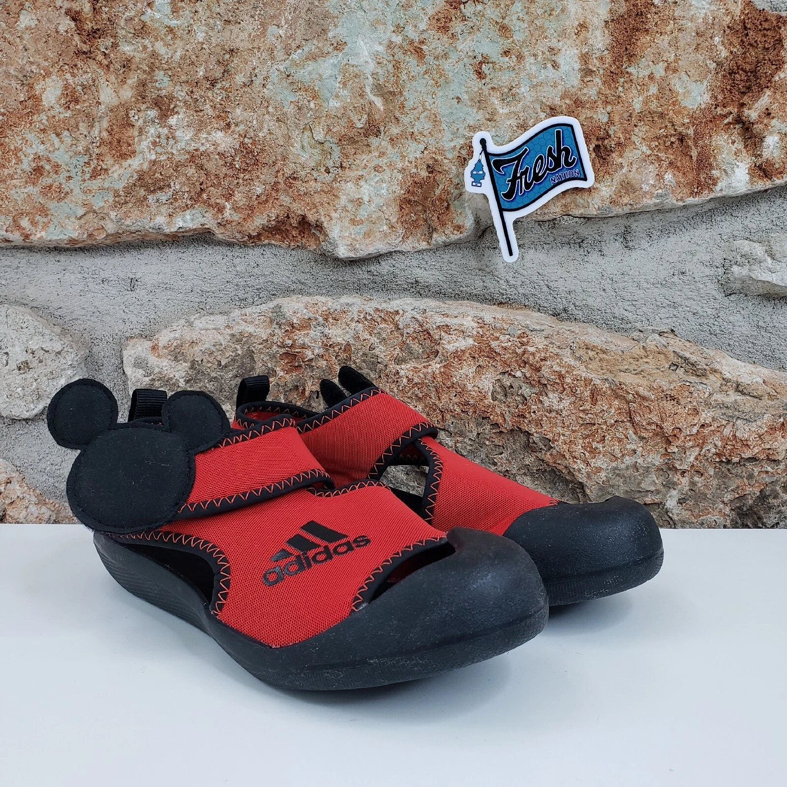 Scarpe da nuoto Adidas AltaVenture Disney Topolino slip on bambini taglia 1 5 F35863 NUOVE