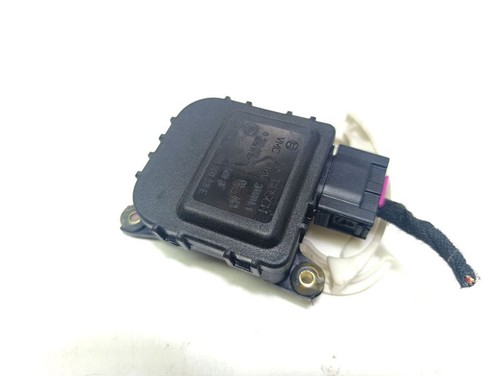 Volkswagen PASSAT B5.5 2004 Stellmotor Heizung Klima 8D1820511E 110kW UST112093