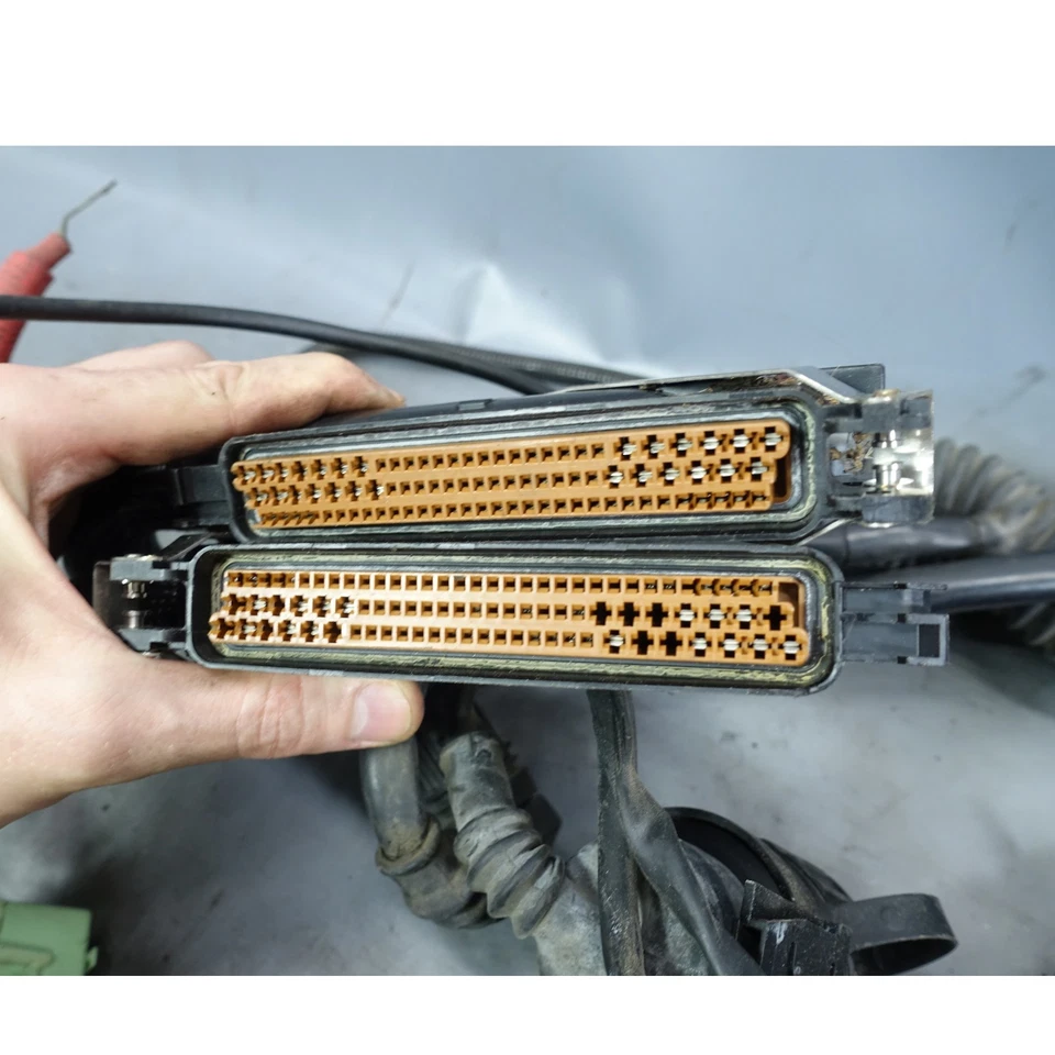 Damaged 97-99 BMW E36 328i M52 Engine Transmission Wiring Harness Automatic OEM — 第 3/4 张图片