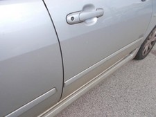 Porte arrière et accessoires Suzuki LIANA