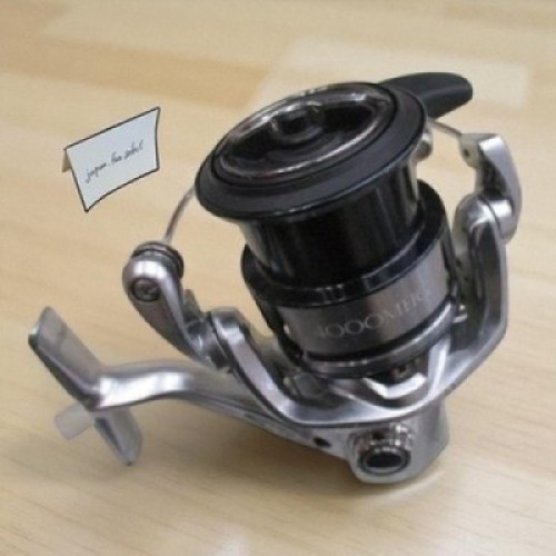 SHIMANO Spinning Reel 19 STRADIC 4000MHG Gear Ratio: 5.8:1 Seabass