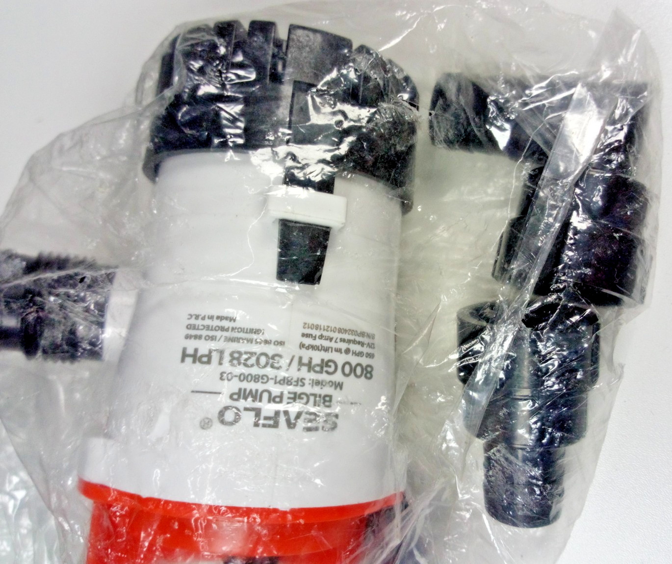 SEAFLO    SFBP1-G800-03  Automatic Submersible Bilge Pump - 800 GPH 12v  