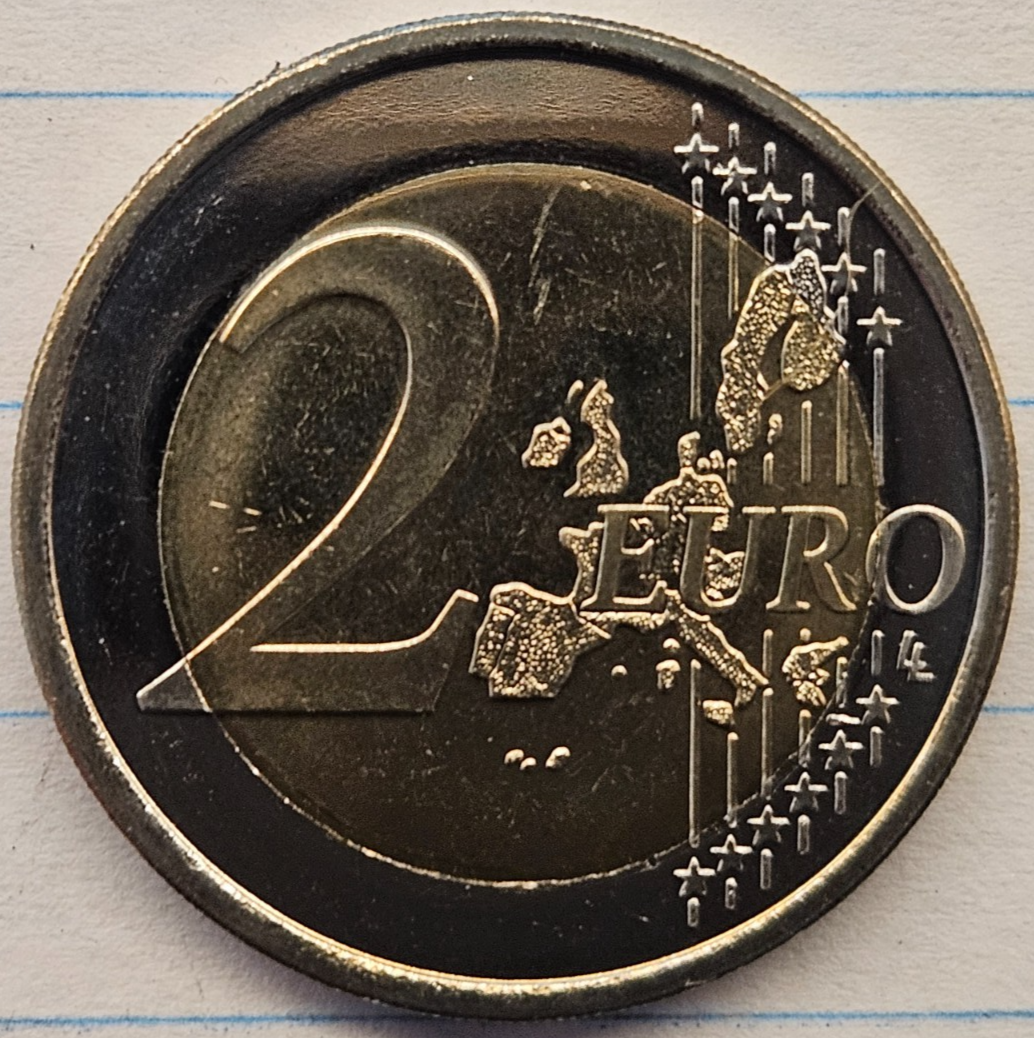 Luxembourg 2 euro coin 2005 